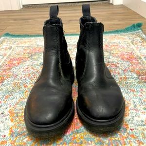Doc Marten Chelsea Boots